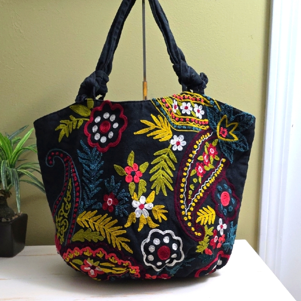 Vintage Floral Embroidered Tote Bag - Black and Multicolor